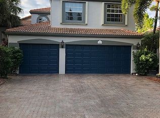 10310 NW 10th St, Plantation, FL 33322