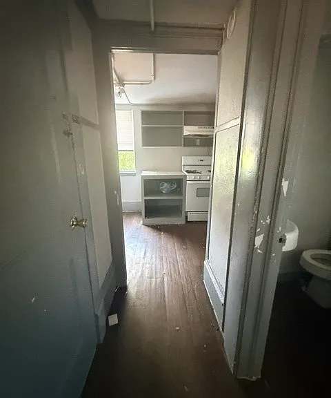 1710 Hardy St — Photo 36