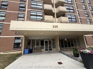 335 Driftwood Ave Unit 903, Toronto, ON M3N 2P3