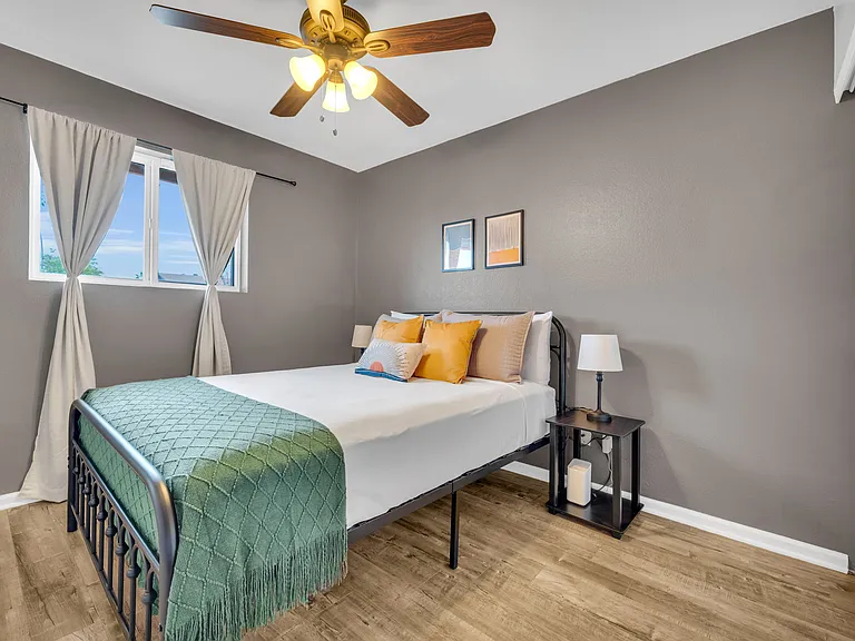 6978 W Solano Dr S — Photo 17