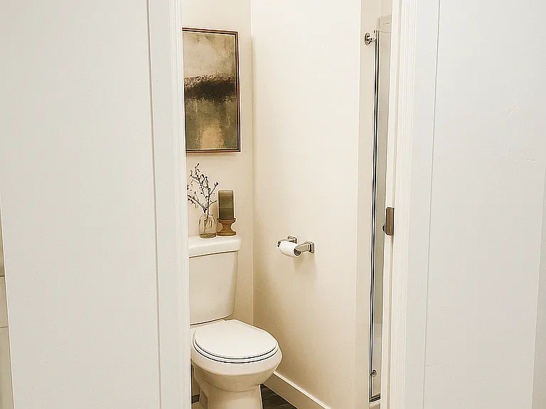 862 Goddard St #B — Photo 2