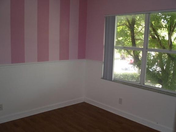 5th image of 7680 Westwood Drive #824-8