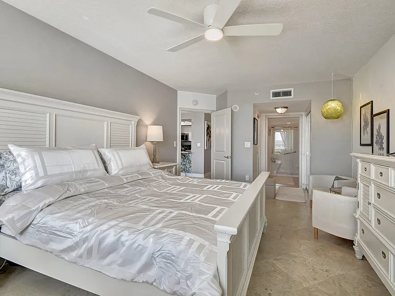 99 SE Mizner Blvd #823 — Photo 15