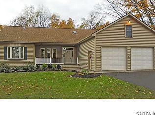 327 Ballou Rd, Lacona, NY 13083