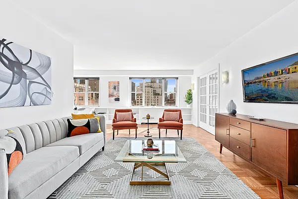 Sold by Douglas Elliman | media 14