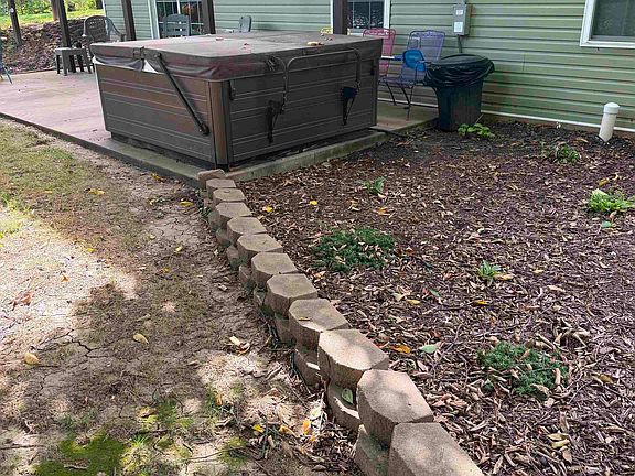 4th image of 4088 Tracey Dr