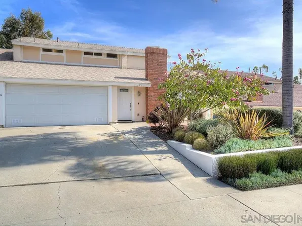1315 Greenlake Dr, Cardiff, CA 92007