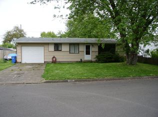 895 Skipper Ave, Eugene, OR 97404