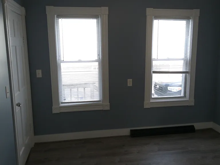 13 2nd St — Photo 14