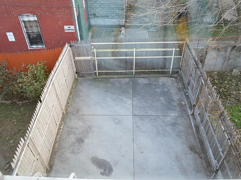 1705 E Lanvale St — Photo 8