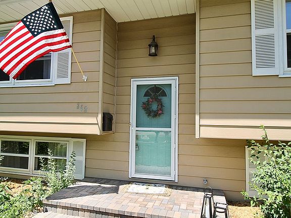 2nd image of 345 Woodland Dr