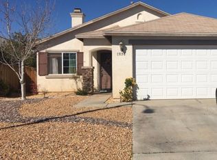 13158 Round Oak Way, Victorville, CA 92392