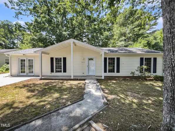 1415 Suterland Rd, Cary, NC 27511