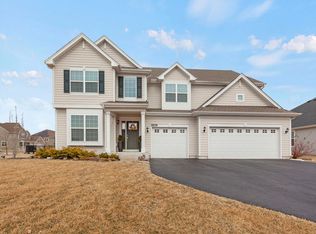 3579 Emerald Rd, Elgin, IL 60124