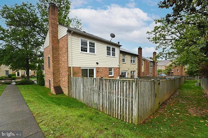 4702 Forestdale Dr — Photo 39