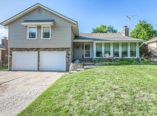11800 E 77th Ter, Raytown, MO 64138