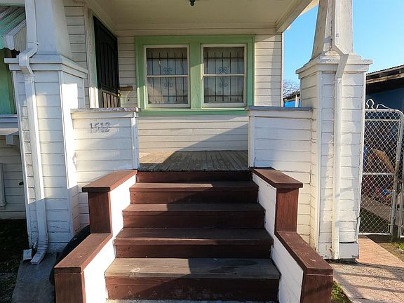 5th image of 1512 52nd Ave