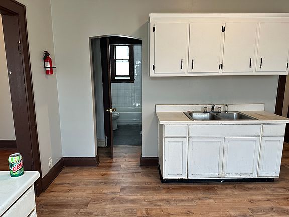 5th image of 2712 N Dr William Finlayson St #A