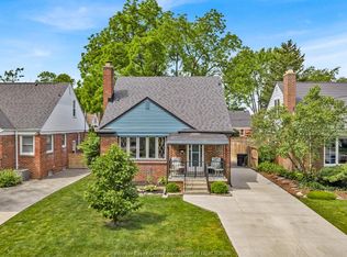 2283 Gladstone Ave, Windsor, ON N8W 2N8