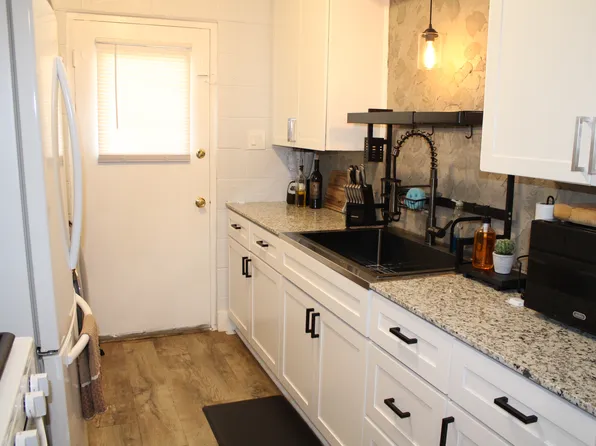 1031 Coit Street & 601 Crescent St #2, Denton, TX 76201