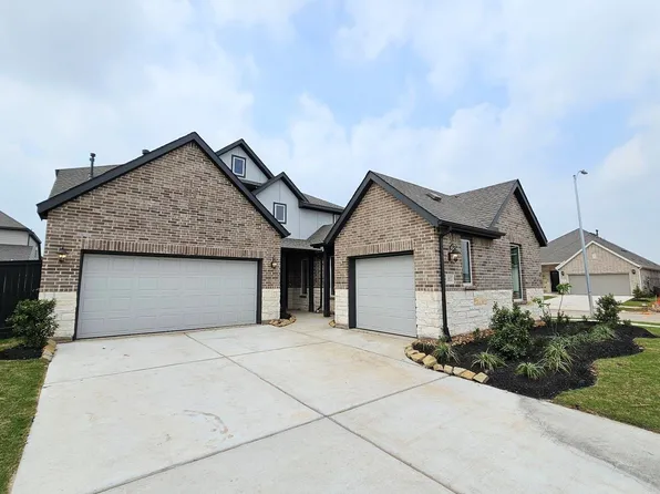 8102 Serene Meadow Ln, Richmond, TX 77469