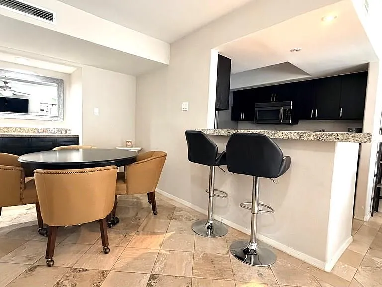 322 McFadden Dr #14 — Photo 10