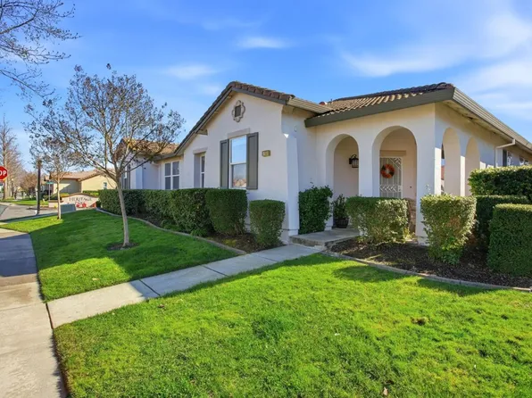 2360 Rose Arbor Dr, Sacramento, CA 95835