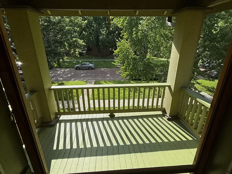 1116 SW Taylor St #3 — Photo 2