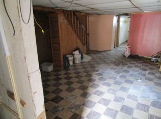 4132 Glendale St, Philadelphia, PA 19124
