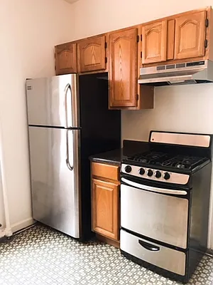 Rented by City Connections Realty | media 15