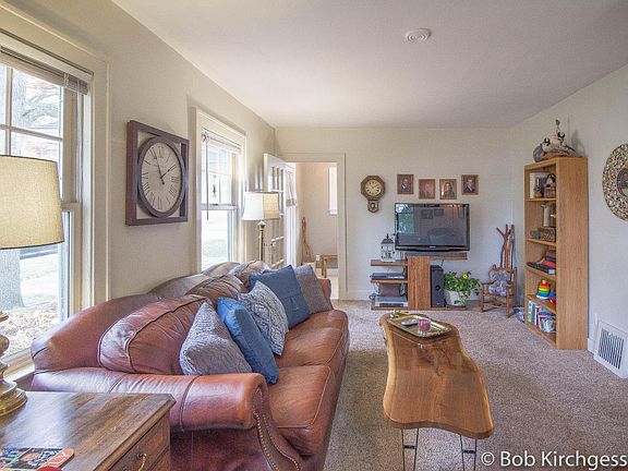 4th image of 1414 Linwood St SE