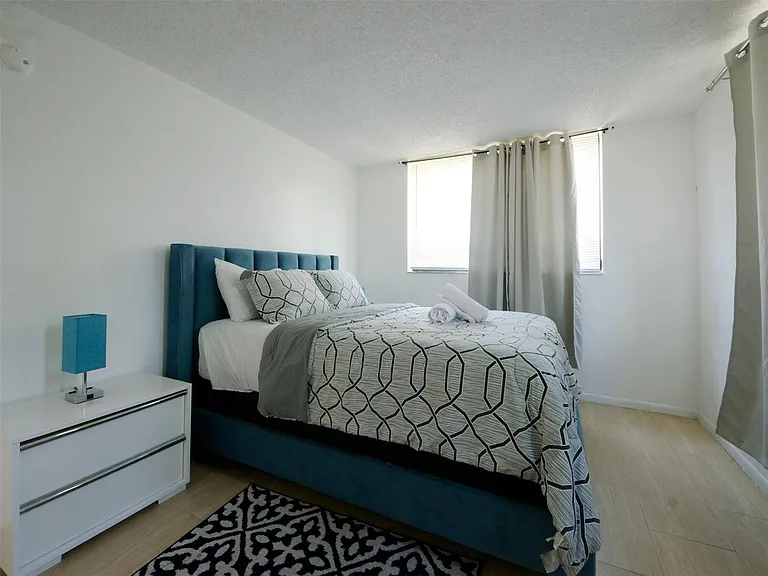 1920 N Congress Ave #105 — Photo 7