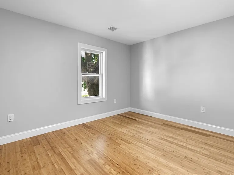 69 Cutler St #B — Photo 8
