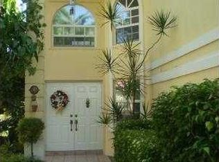 431 SW 203rd Ave, Pembroke Pines, FL 33029