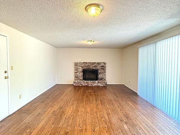 5th image of 3051 Jason Way