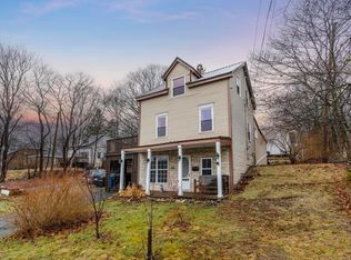 600 Rocky Lake Dr, Halifax, NS B4A 2T6