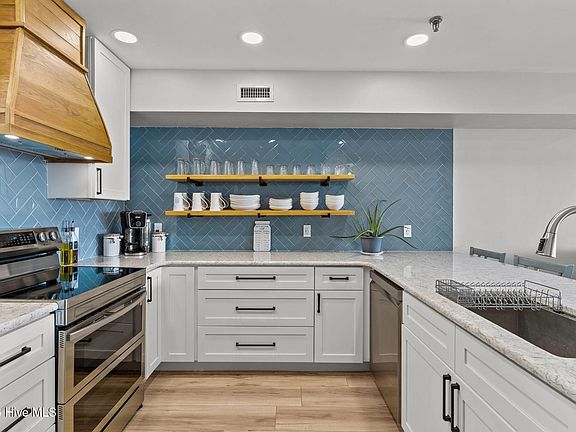 4th image of 111 Florida Avenue Apt 15