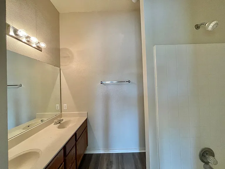 3402 Caprock Cir — Photo 12