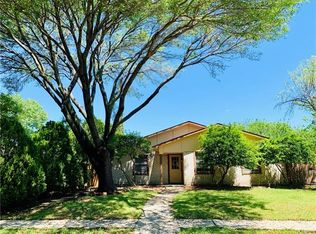 4833 Alta Oaks Ln, The Colony, TX 75056