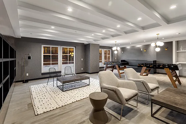 Rented by EXR | media 15