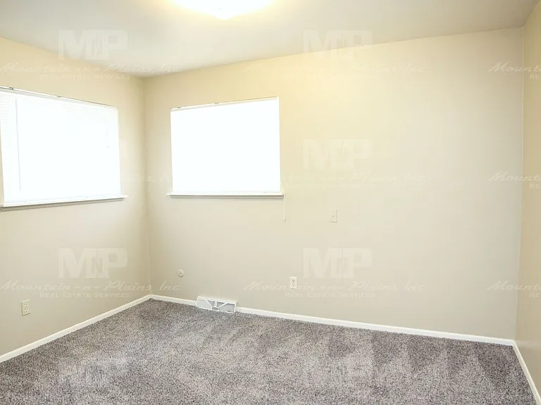 616 N Frey Ave #1 — Photo 8