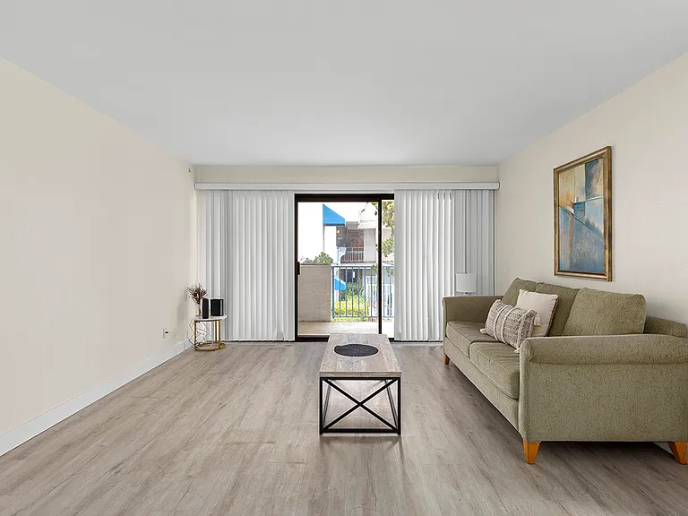 8338 Regents Rd #2O — Photo 6