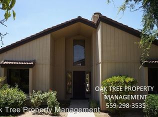 1876 Cougar Ln, Clovis, CA 93611