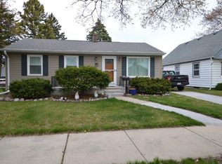 2620 Dwight St, Racine, WI 53403