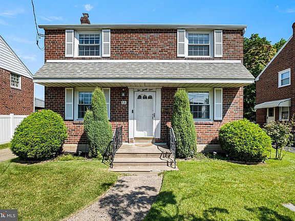 3rd image of 231 Springfield Rd