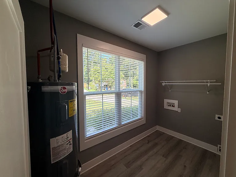 4 Plum Dr — Photo 18