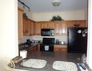 4th image of 556 N Liberty St