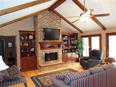 2nd image of 110 Westwood Drive