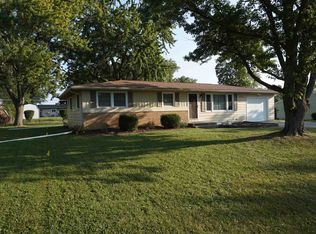 2433 Otsego Dr, Fort Wayne, IN 46825