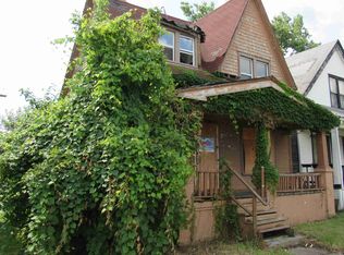 7712 Hendrie St, Detroit, MI 48213